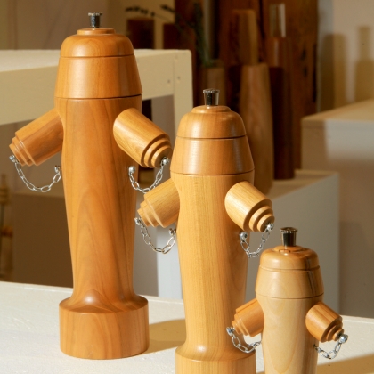 Pfeffermuehle Hydrant  aus Holz